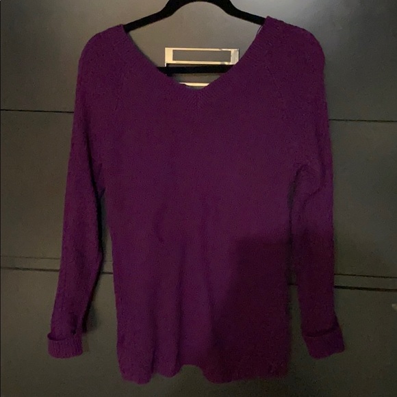 Guess vneck sweater XS - Picture 5 of 6